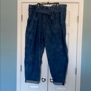 Paper bag, Hugh waisted jeans. Never worn!